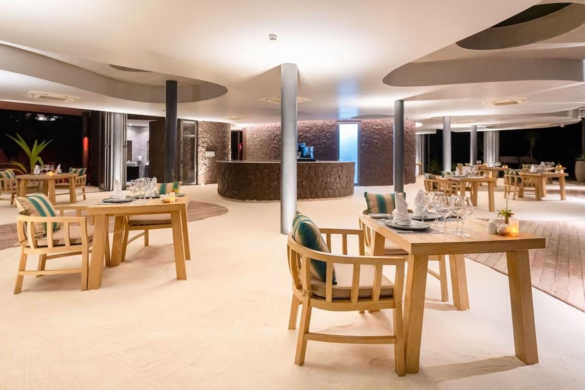 Madifushi Private Island Hotel Meemu Atoll Ngoại thất bức ảnh